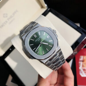 Patek Philippe Nautilus 5711/1A-014 Men's 40mm Automatic Green Dial Silver Band Replica Watch